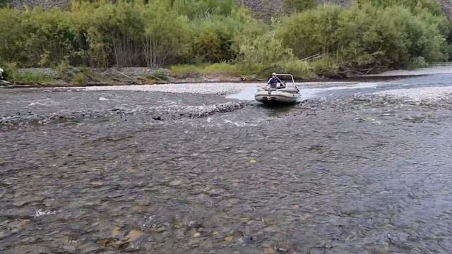 Solar 470 super jet tunnel по реке Анюй, тест на глубине ручья 6-8 см. смотреть онлайн