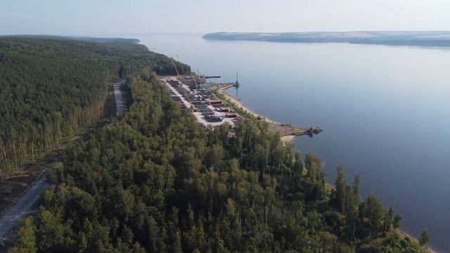 Участок в окружении леса! смотреть онлайн