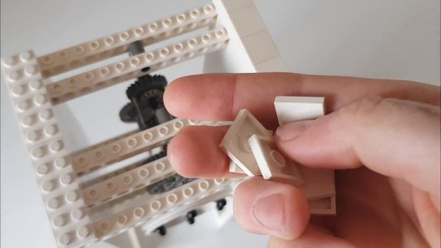 LEGO Pendulum Building Tutorial смотреть онлайн