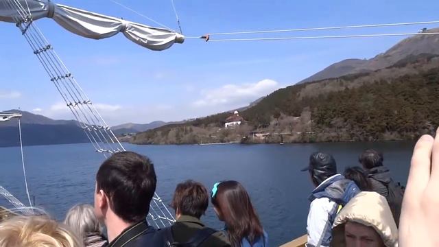 Круиз по озеру Аси смотреть онлайн