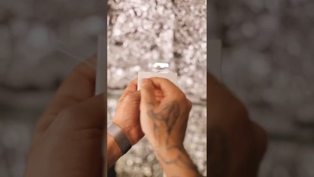 Amazing unboxing Apple MagSafe charger & iPhone 14 Pro #iphone #apple #asmr #magsafe #macbook #air смотреть онлайн