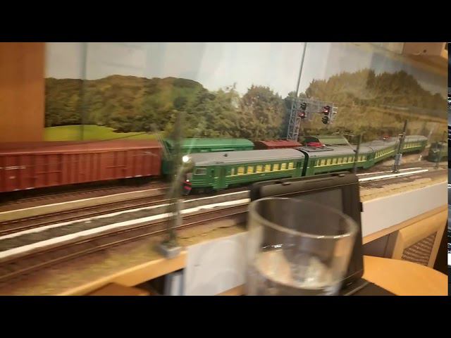 ЭР2 следующая Внуково смотреть онлайн