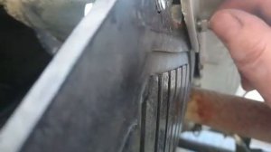 Установка задних брызговиков. Нива 21213.