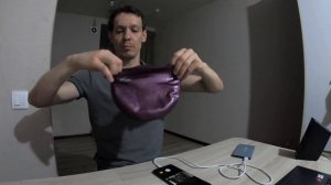 Как правильно надеть шапочку для плавания? Два способа.