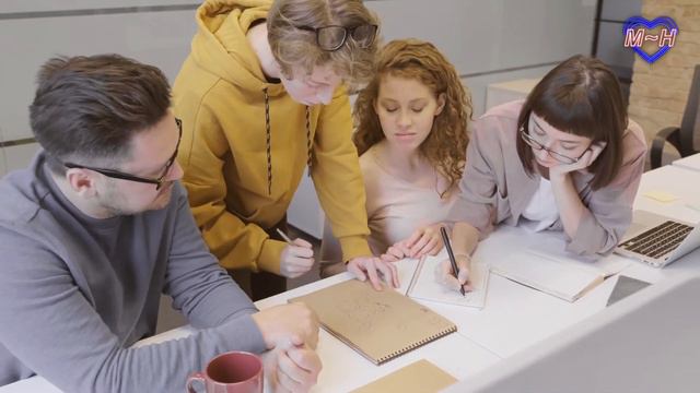 «СЛУЖЕБНЫЙ РОМАН» Автор и исполнитель Сергей Коновалов 18+ смотреть онлайн