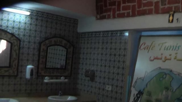 Удивительно красивый туалет в пустыне Сахара, Тунис смотреть онлайн
