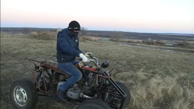 Самодельный квадроцикл из Днепра.Тест заваренного дифференциала. смотреть онлайн