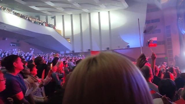 Гимн России!!! Шаман в Екб! 11.12.2022 смотреть онлайн