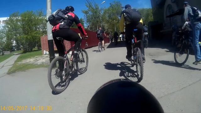 Экскурсия по кладбищам Омска на велосипедах часть 1