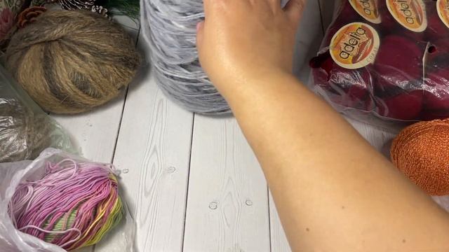 Ура! Новая пряжа!//Купила недовязы//Вышивка//Подарки смотреть онлайн
