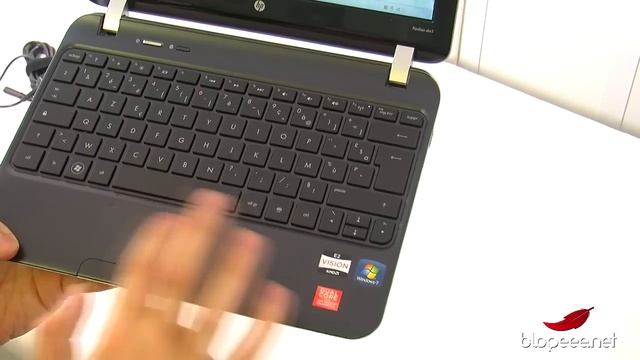 HP DM1 4131EF : Demo video смотреть онлайн