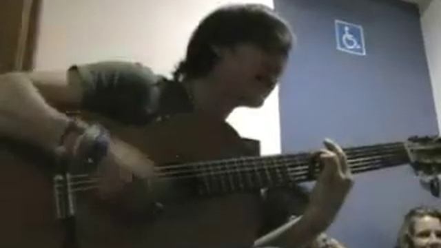 Juanes - La Camisa Negra смотреть онлайн