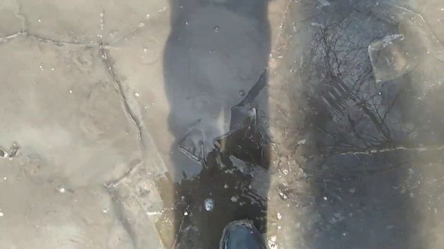 ИДУ СО ШКОЛЫ / Ломаем лёд смотреть онлайн