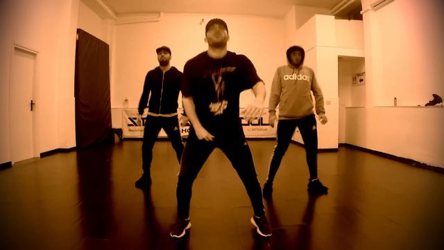 Alex De Micheli | B.o.B - Out of My Mind ft. Nicki Minaj смотреть онлайн