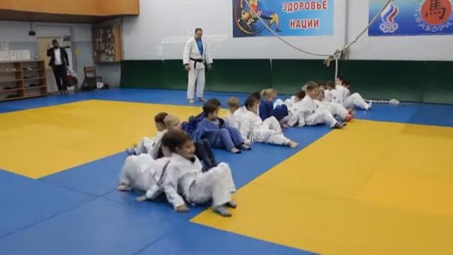 тренировка дети смотреть онлайн