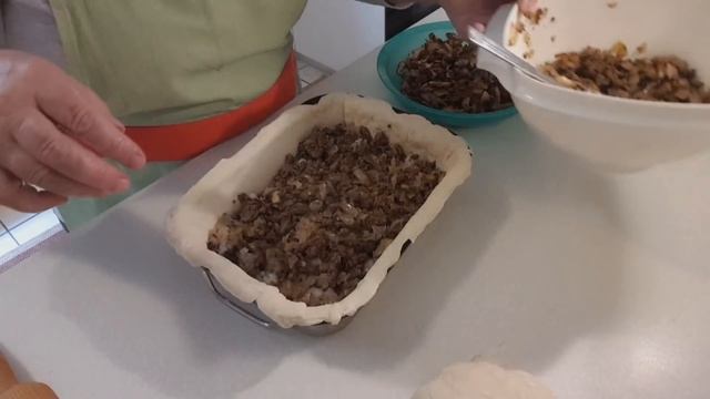 Грибной пирог! смотреть онлайн