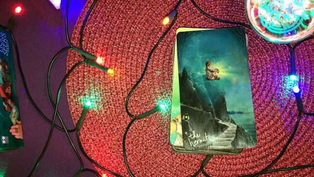 Обзор The Light Seer`s Tarot" /Таро Светлого Провидца смотреть онлайн