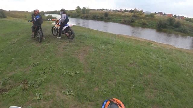 Прокатились по карьерам. Пробил колесо смотреть онлайн