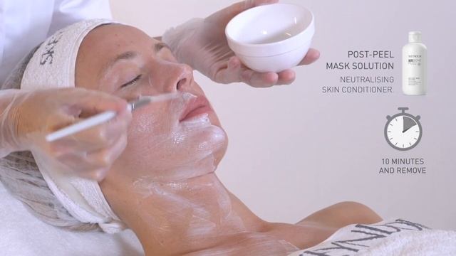 Skeyndor Probiome Peel Facial смотреть онлайн