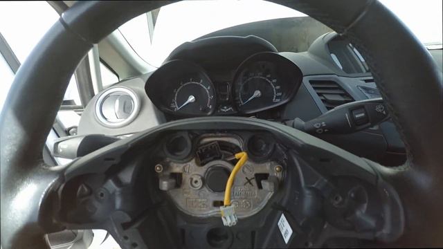Установка Круиз контроля на Ford Fiesta mk7.5 смотреть онлайн