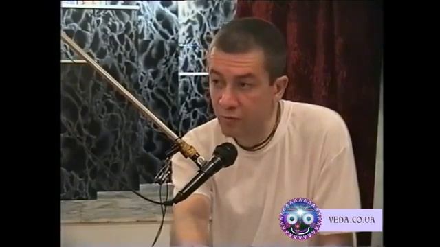 Как получить милость Святого Имени. Е.М. Чайтанья Чандра Чаран пр Джапа. Воспевание. Харе Кришна смотреть онлайн