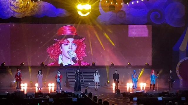 191020 TWICE - 21:29 | ONCE HALLOWEEN 2 (2nd Show) смотреть онлайн