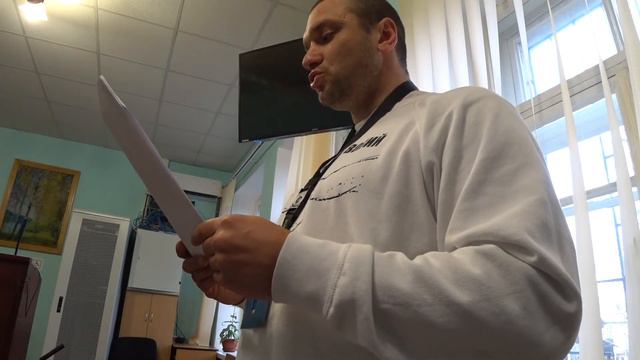 Журналист в суде.