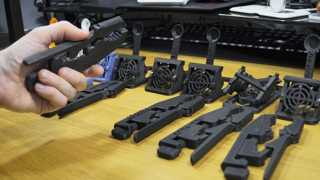 Bambu Lab Carbon Fiber Filaments Comparison v Jaya PLA+, Prusa PETG, eSun PA-CF смотреть онлайн