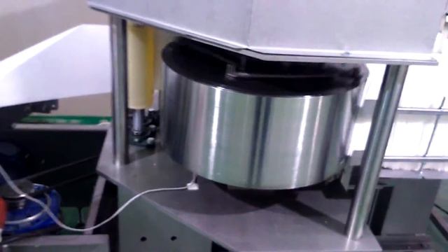 СПАНЛЕЙС -фальцовочный станок нетканого полотна www.adelak.by смотреть онлайн