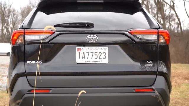 2023 Toyota RAV4 Review | BIG Changes for 2023! смотреть онлайн