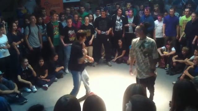 Танцуй Battle Finale Hip Hop Gim vs Vancheck Уфа смотреть онлайн