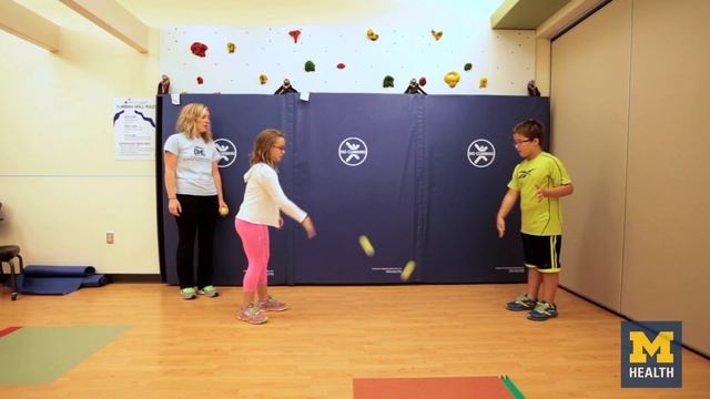 Exercises that improve your child's coordination смотреть онлайн