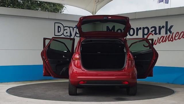 16 Reg Kia Venga Hatchback 1.6 ISG 4 5dr смотреть онлайн