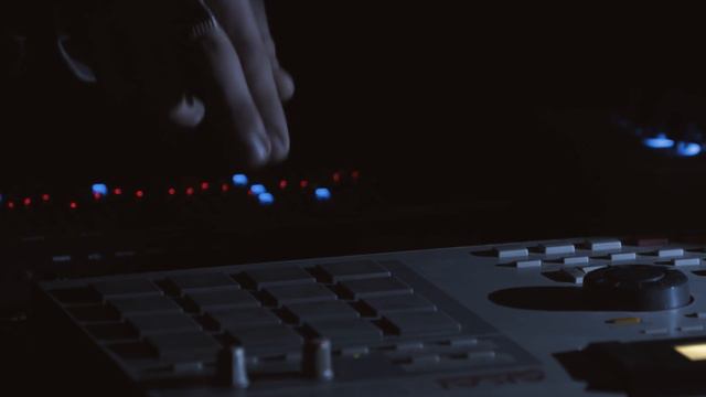 DAYS IN ORBIT - Hikari смотреть онлайн