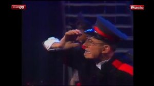 Confetti's - C In China (M6 Music)