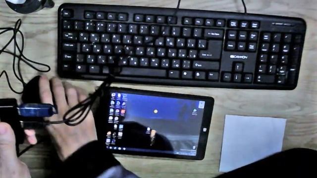 Мини ПК из старого планшета , и как подключить хаб с одновременной зарядкой смотреть онлайн