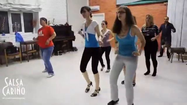 Salsa Cariño (bachata begginers) смотреть онлайн
