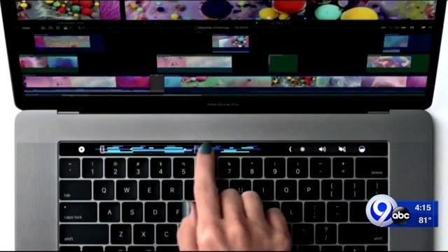 FAA bans certain Macbook Pro laptops from U.S. flights смотреть онлайн