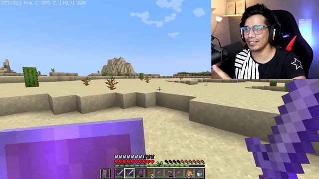 Minecraft, But Every Item Is OP смотреть онлайн