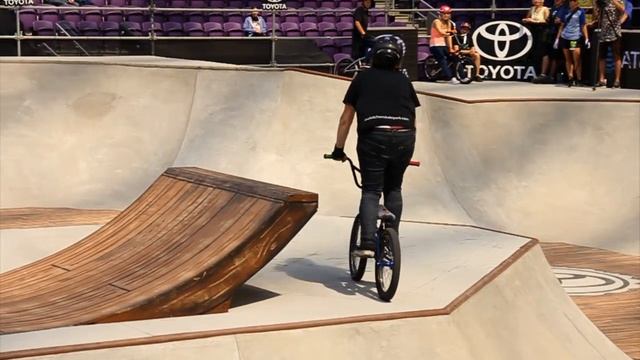 X Games 2017 - Womens BMX Jam Raw Cut смотреть онлайн