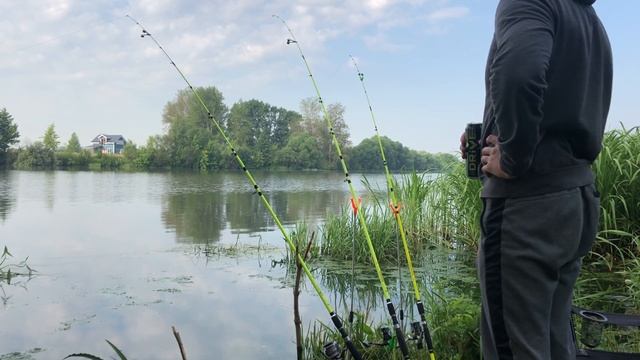 Рыбалка на донки. Ловля леща на донки. Товарный лещ в зачете. смотреть онлайн