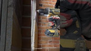 ПЛИТЫ ОГНЕУПОРОФФ ЧЕРЕЗ ВТУЛКИ КРЕПИМ ВОЗЛЕ ПЕЧИ. Огнезащитна в наличии ? #печнойдом #батайск