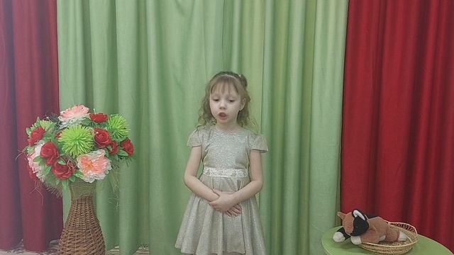 Бернат Дарья (стихотворение Е.Благининой "Котёнок") смотреть онлайн