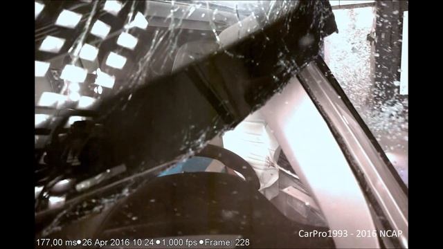 2016-2024 Volvo XC90 Recharge T8 PHEV NHTSA Side Pole Crash Test смотреть онлайн