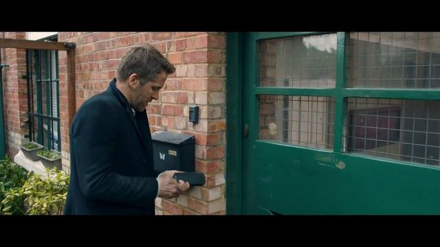 Я давно не работал в Амстердаме ("Телохранитель киллера/The Hitman's Bodyguard", 2017) смотреть онлайн