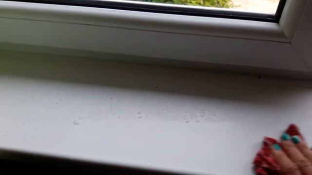 Раз, два! И подоконник идеально чистый! смотреть онлайн