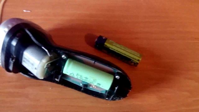 замена аккумулятора в электробритве смотреть онлайн