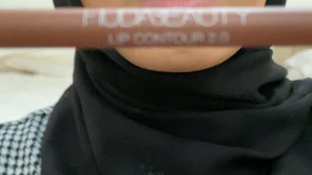 Hudabeauty Lip Contours 2.0 Swatches | New Hudabeauty Lip pencils смотреть онлайн