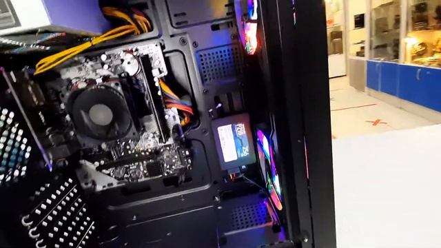 Сборка 1974 _16750₽_ Athlon 200GE / X370M HDV / 8Gb / SSD256 / Vega 3 / 450W / Aerocool Glider Cosm смотреть онлайн