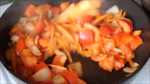 Язык в томатном соусе с овощами/ Tongue in tomato sauce with vegetables смотреть онлайн